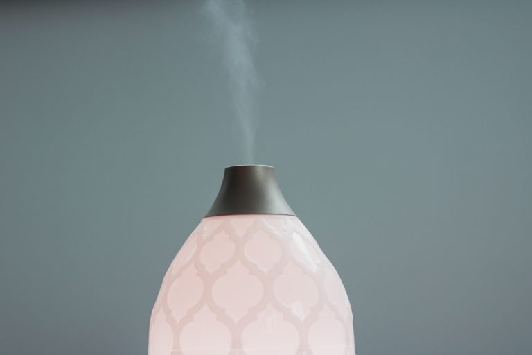 chamomile scented air diffuser for the manzanilla sophia blog